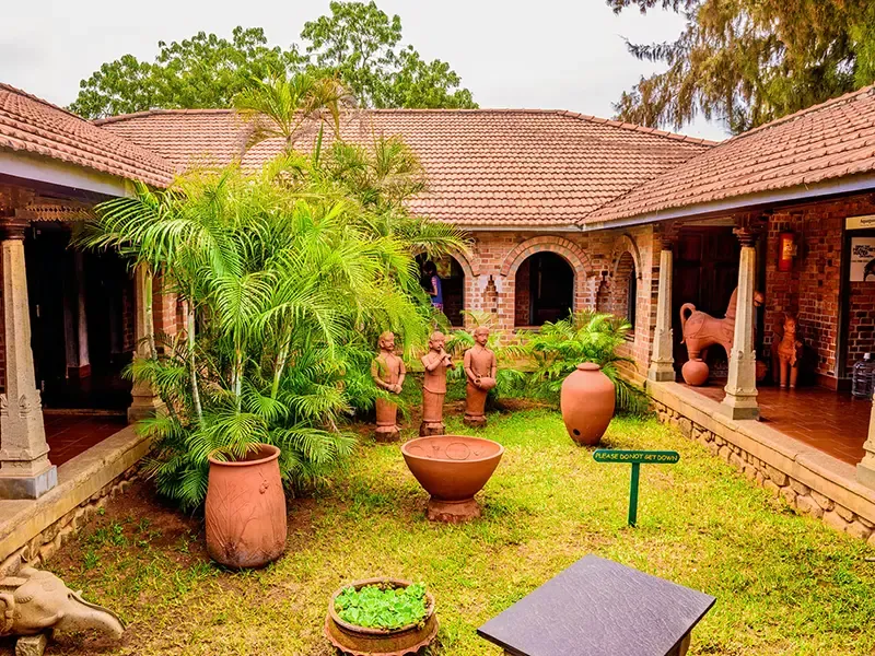 DakshinaChitra craft workshop